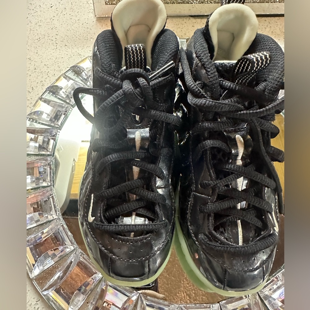Kids Nike Foam sneakers - Picture 2 of 4